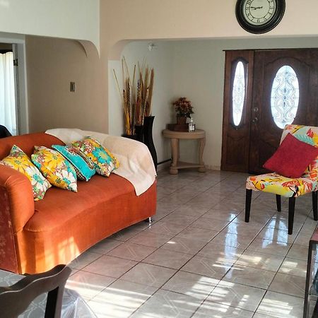 Geranios Villa Juárez Exteriör bild